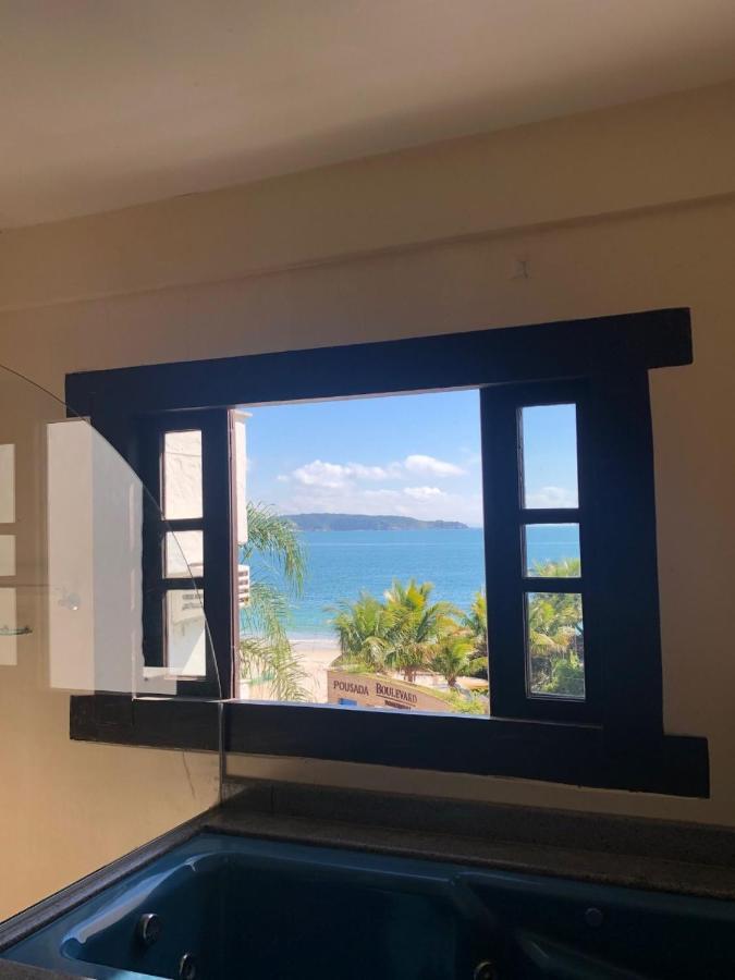 Apartamento Frente Mar Com 02 Suites บอมบินญัส ภายนอก รูปภาพ